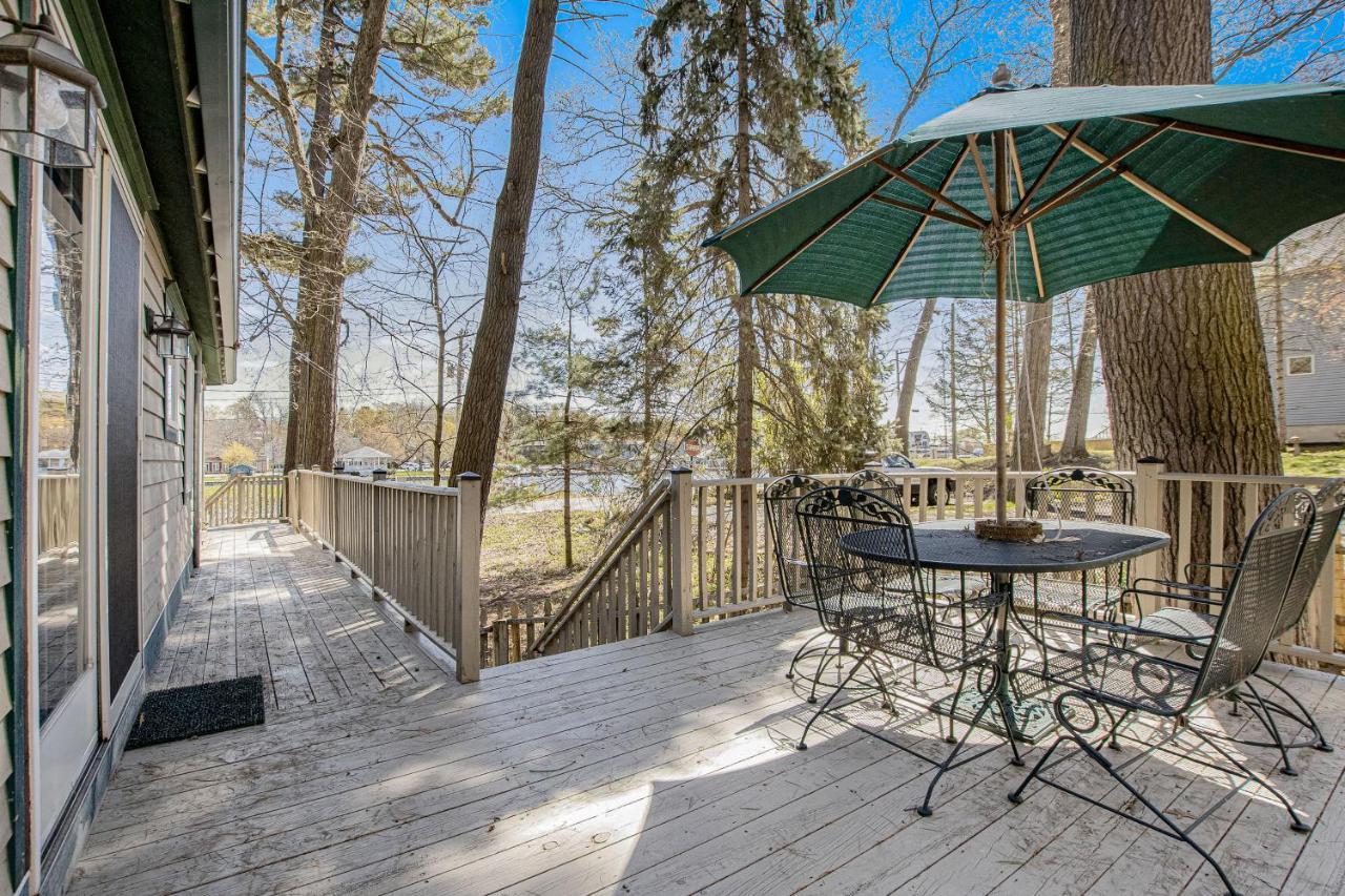 Anna'S Cottage Saugatuck Exterior photo