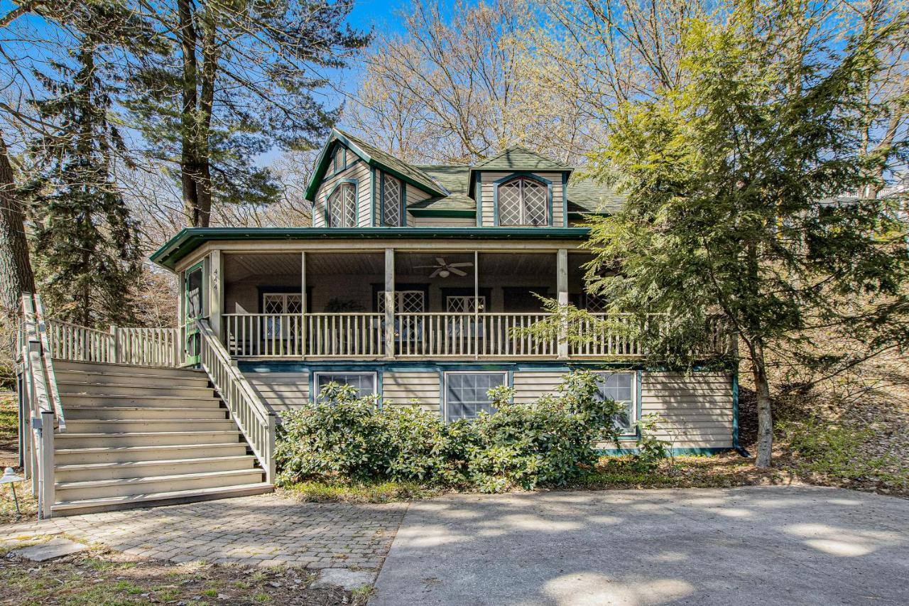 Anna'S Cottage Saugatuck Exterior photo